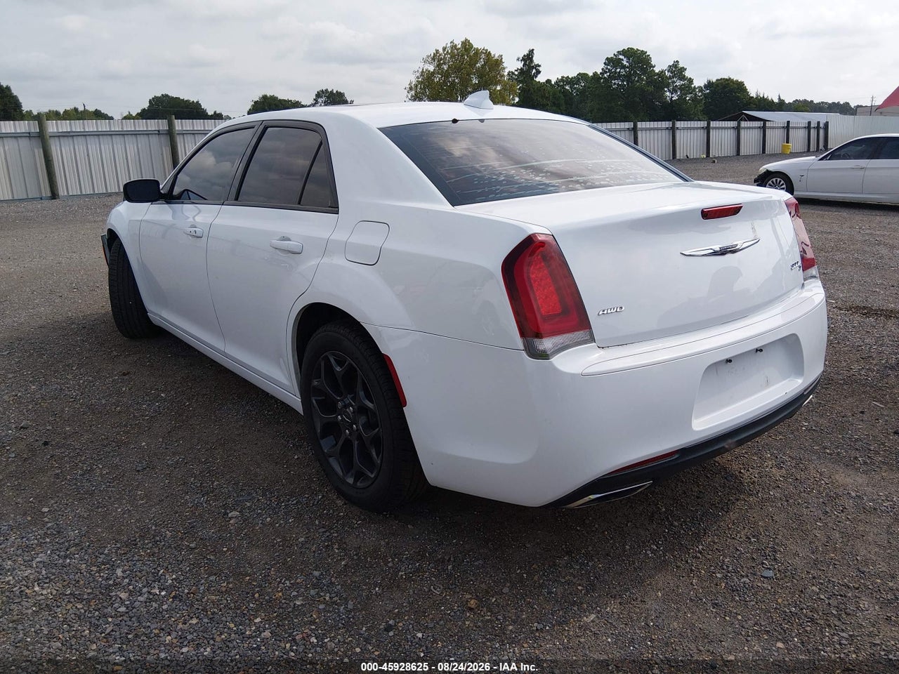 2020 CHRYSLER 300 300S AWD · 3/11