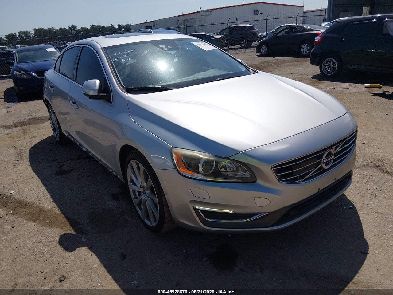 LYV402FM7GB****** · 2016 VOLVO S60 INSCRIPTION T5 DRIVE-E PLATINUM