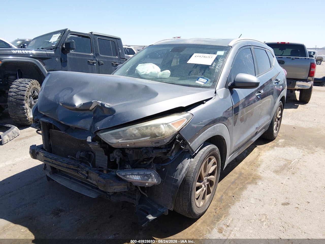 2016 HYUNDAI TUCSON SE · 2/11