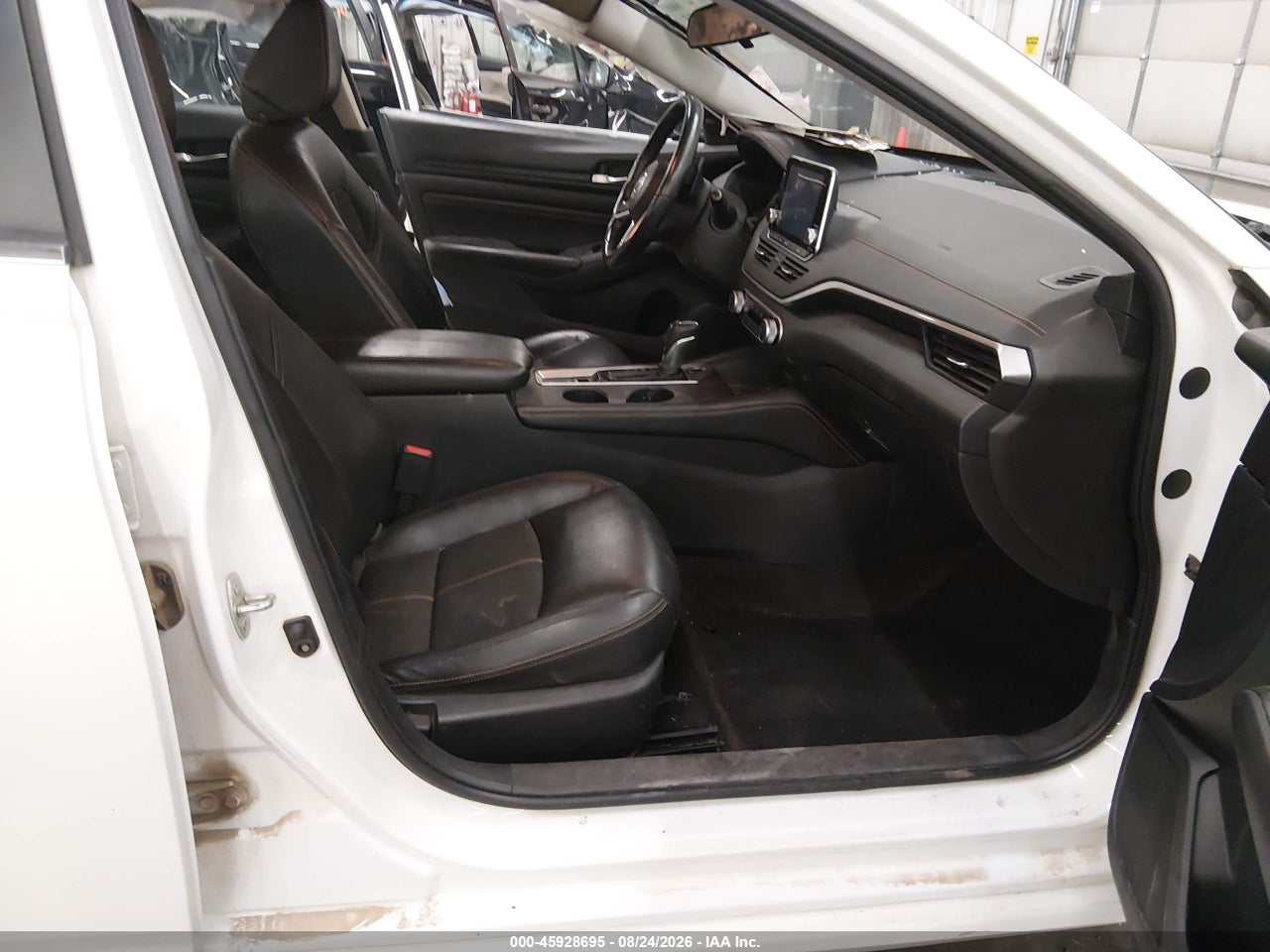 2020 NISSAN ALTIMA SR INTELLIGENT AWD · 5/11