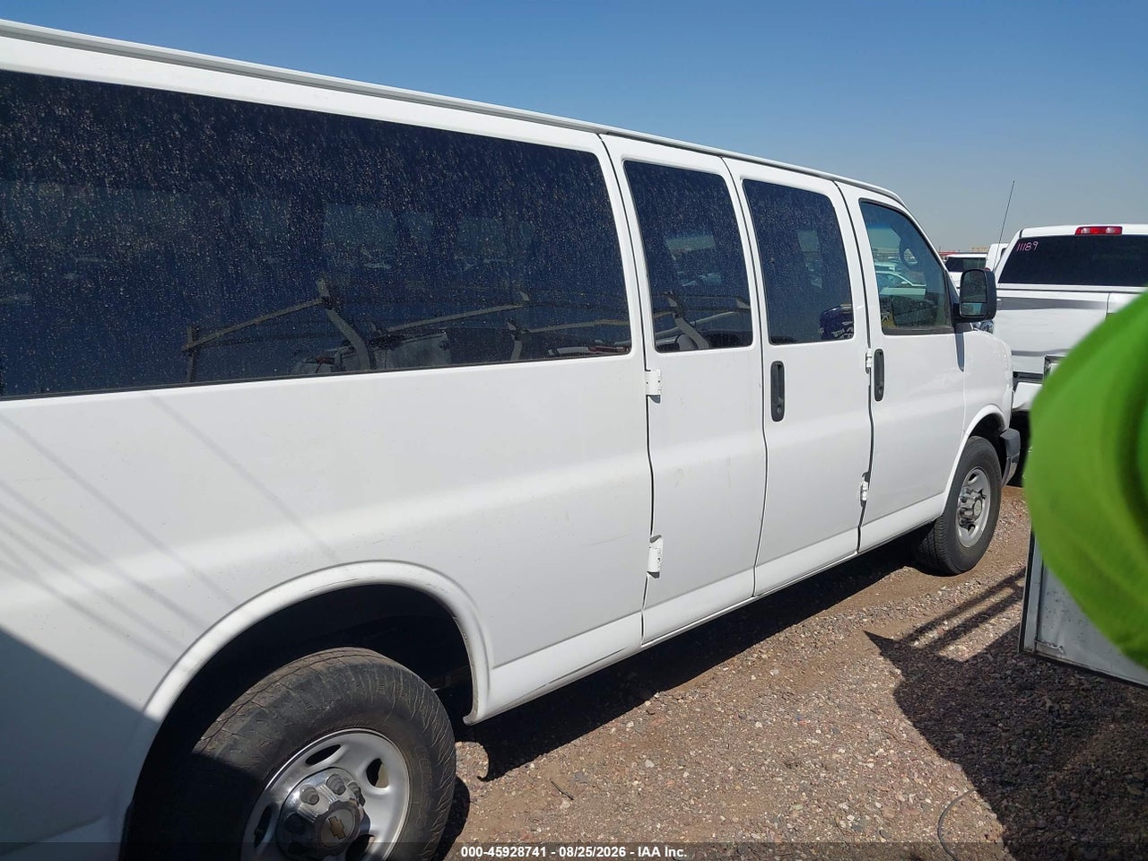2015 CHEVROLET EXPRESS 3500 LT · 4/11