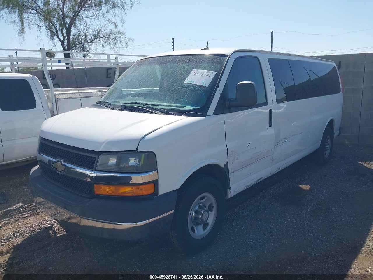 2015 CHEVROLET EXPRESS 3500 LT · 2/11