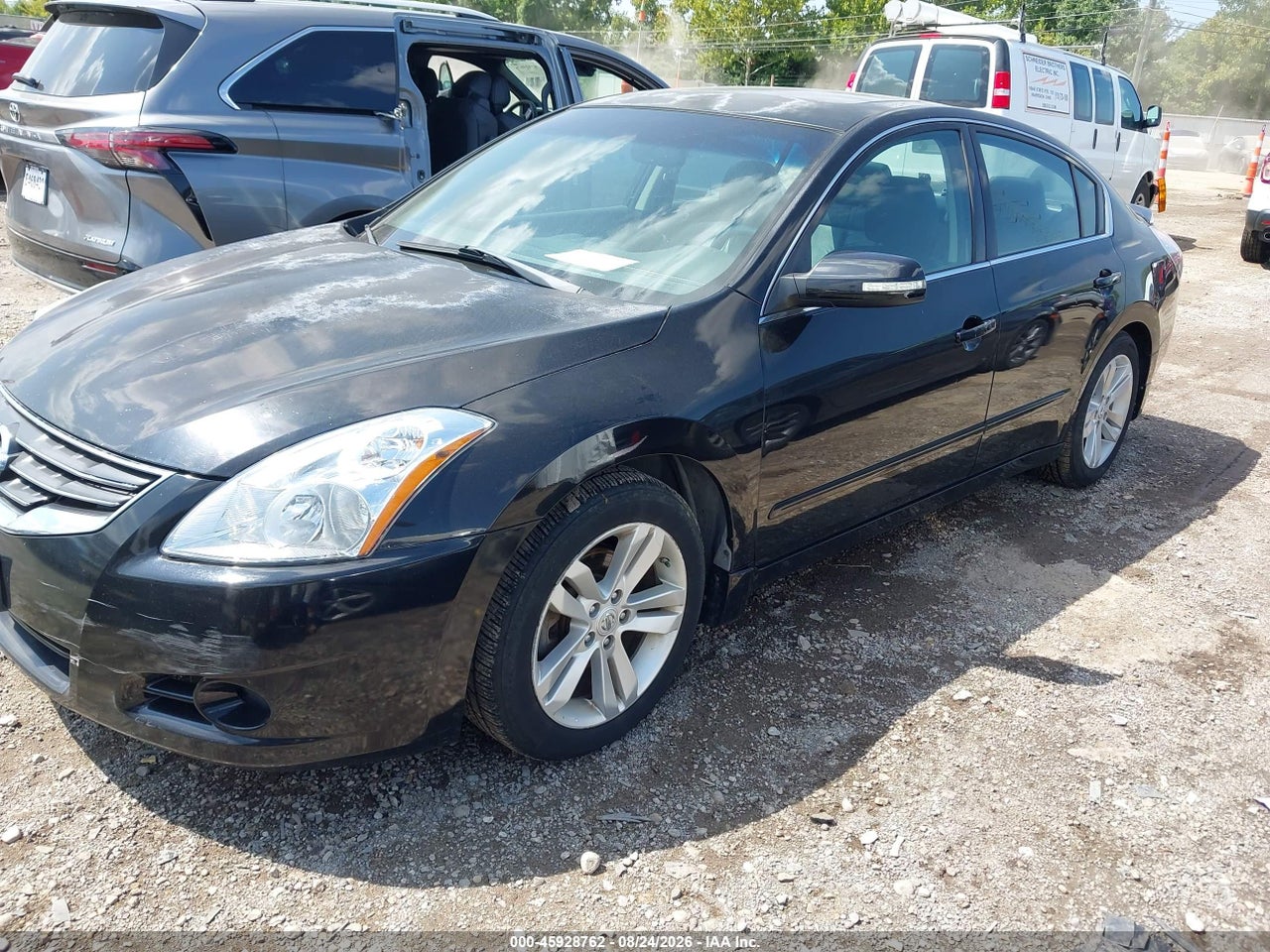 2012 NISSAN ALTIMA 3.5 SR · 2/11