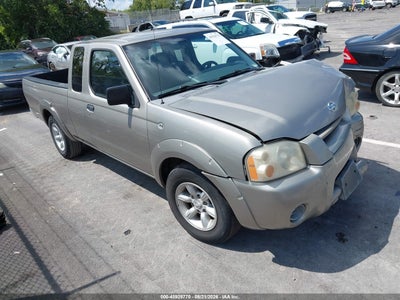 2001 NISSAN FRONTIER XE