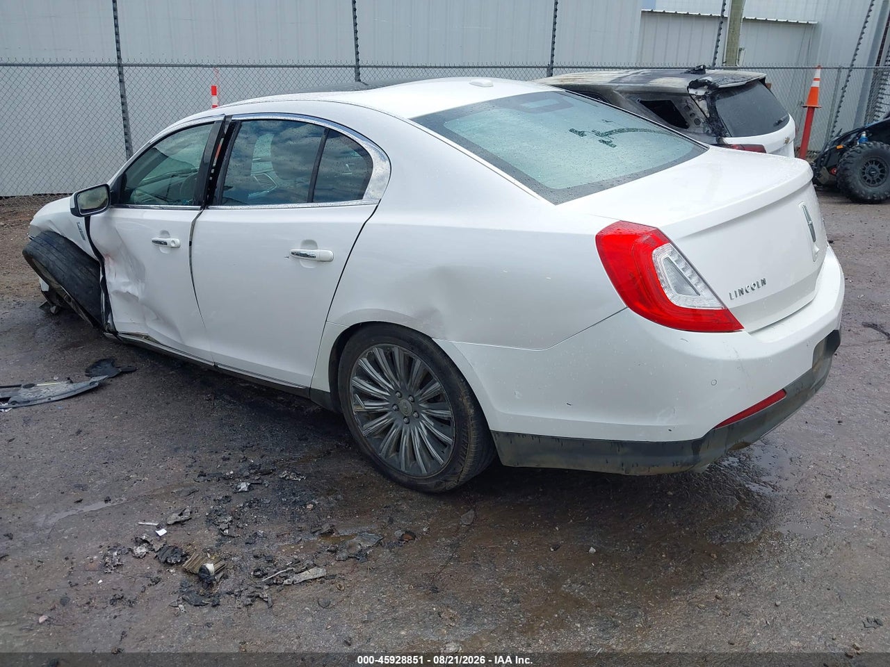 2013 LINCOLN MKS · 3/11