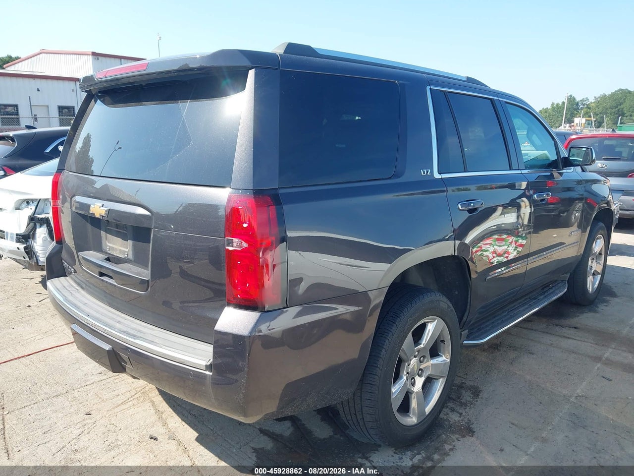 2016 CHEVROLET TAHOE LTZ · 4/11