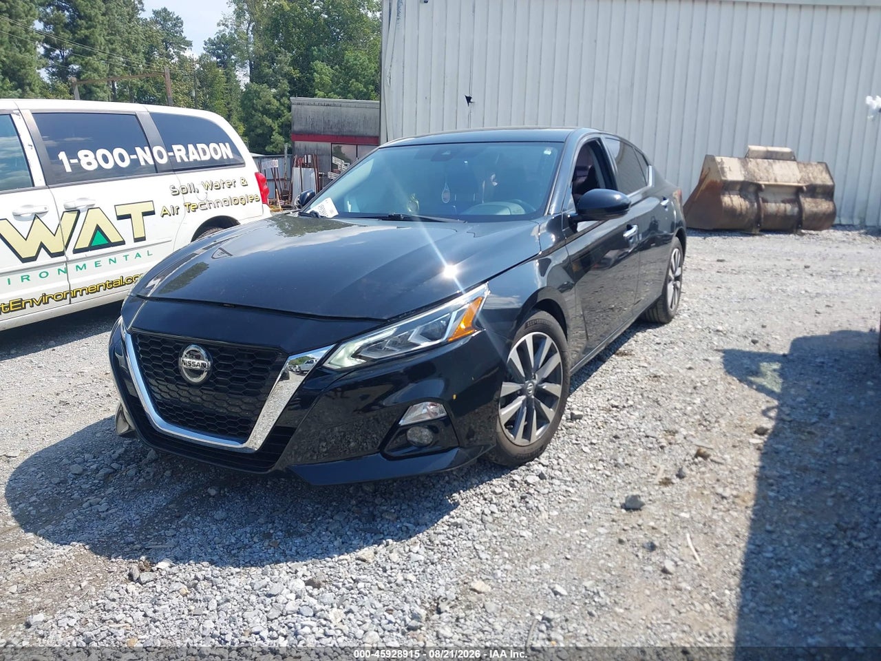 2020 NISSAN ALTIMA SL FWD · 2/11