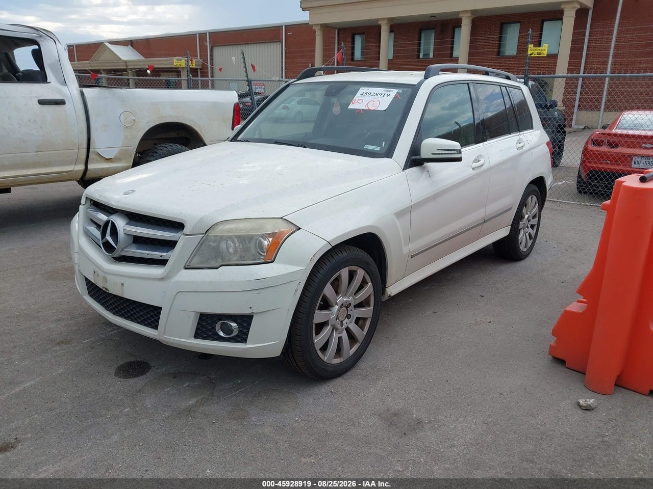 2012 MERCEDES-BENZ GLK 350 · 2/11