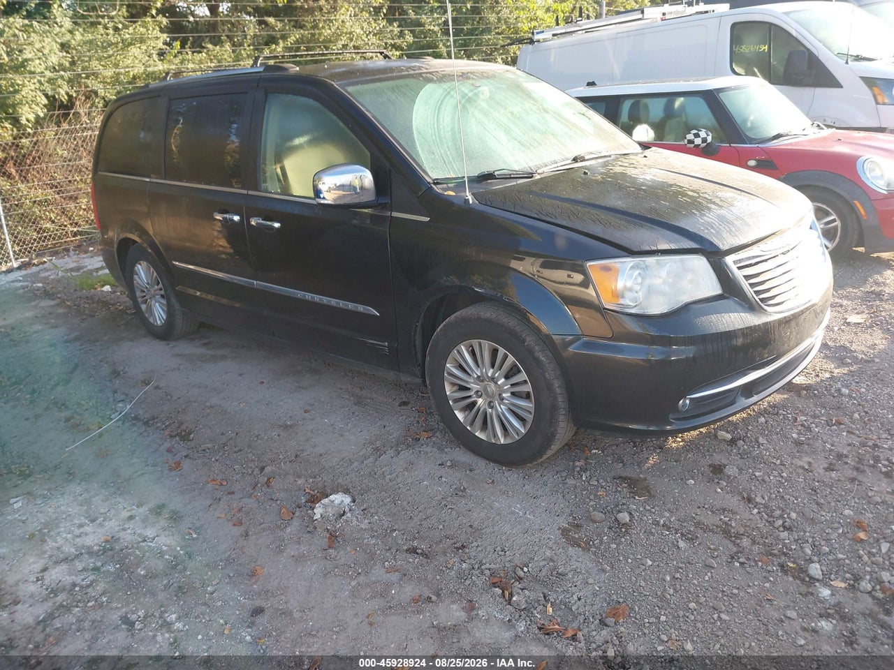 2C4RC1GG4CR****** · 2012 CHRYSLER TOWN &amp; COUNTRY LIMITED