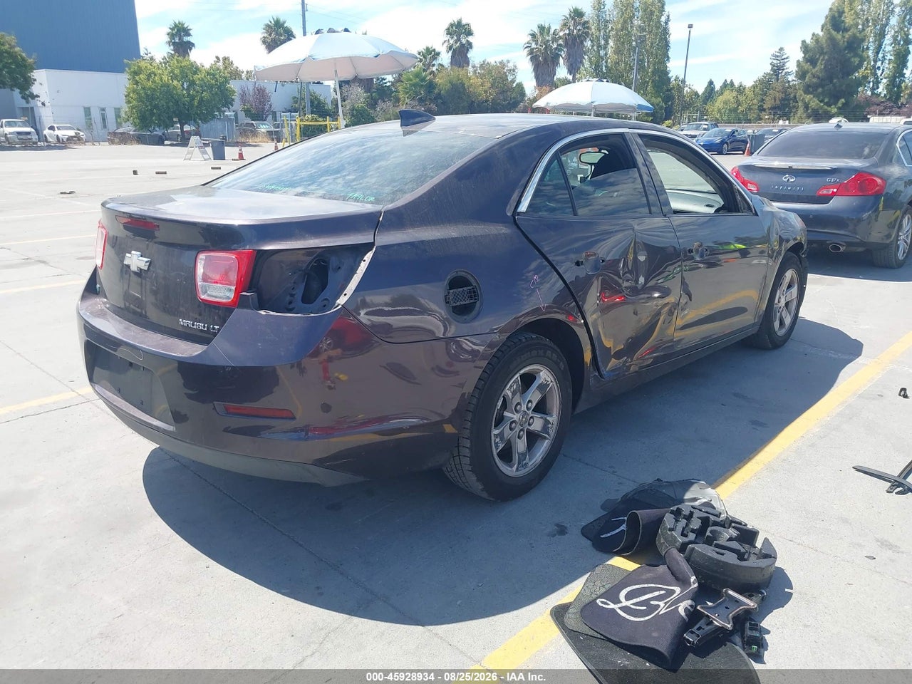 2015 CHEVROLET MALIBU 1LT · 4/11