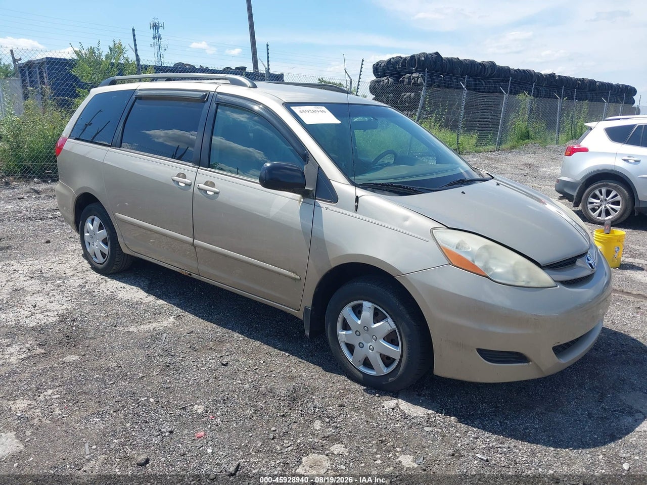 5TDZK23C97S****** · 2007 TOYOTA SIENNA LE