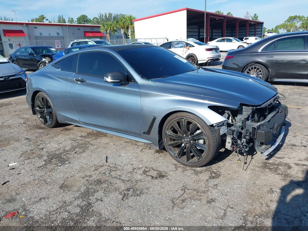 JN1EV7EK7HM****** · 2017 INFINITI Q60 3.0T PREMIUM