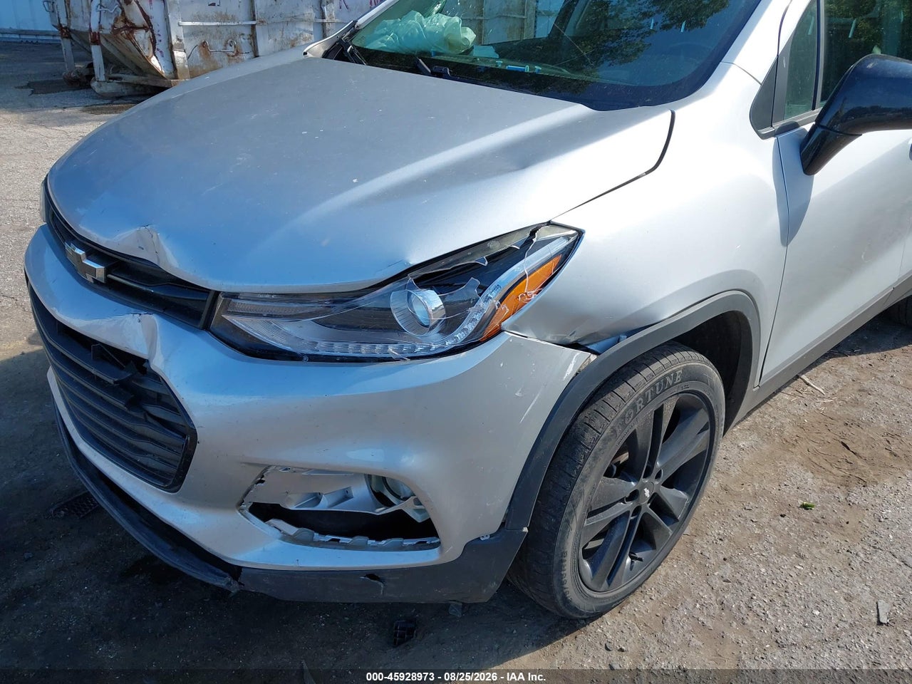 2020 CHEVROLET TRAX AWD LT · 6/11