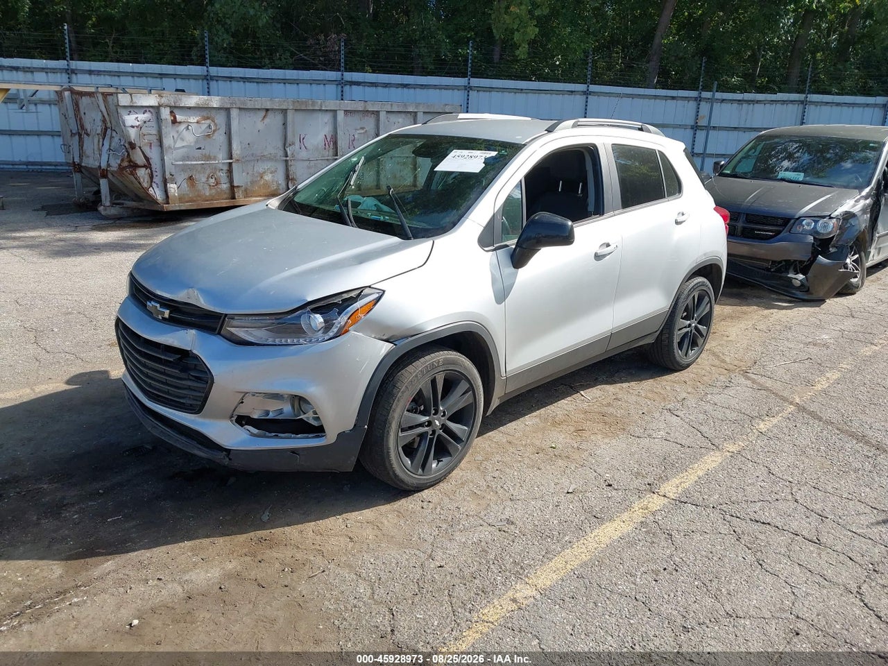 2020 CHEVROLET TRAX AWD LT · 2/11