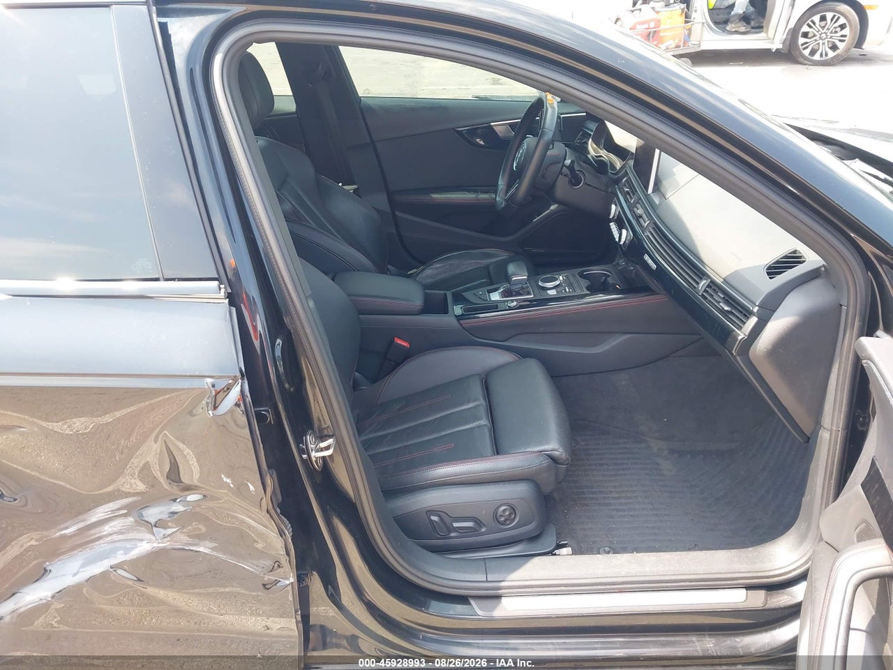 2018 AUDI A4 2.0T PREMIUM/2.0T TECH PREMIUM · 5/11