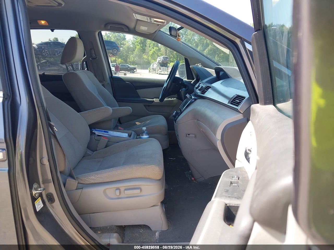 2017 HONDA ODYSSEY SE · 5/11