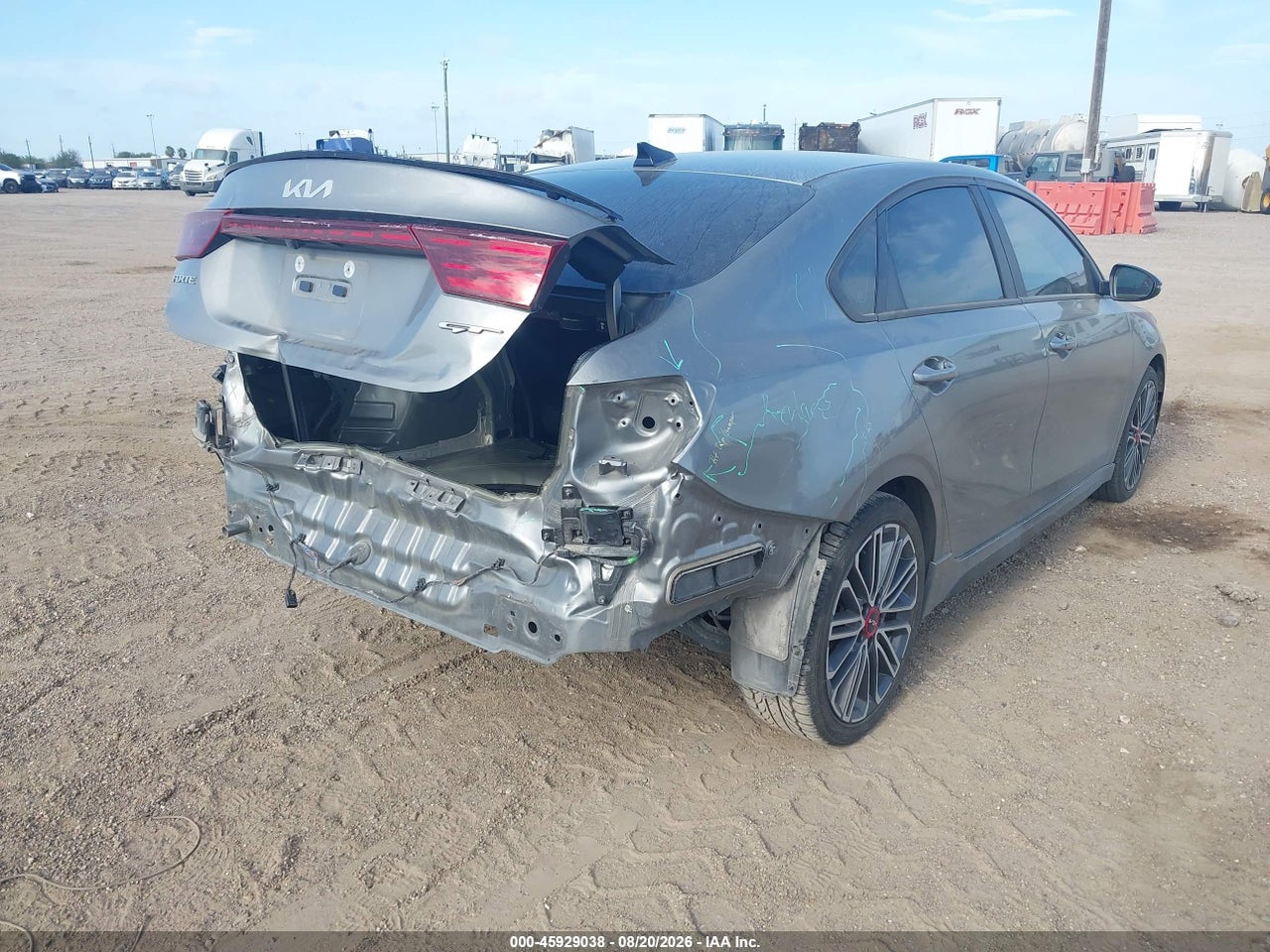 2023 KIA FORTE GT · 4/11