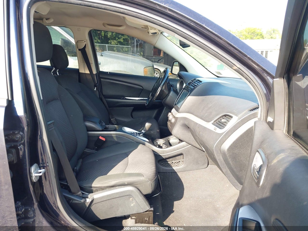 2011 DODGE JOURNEY CREW · 5/11