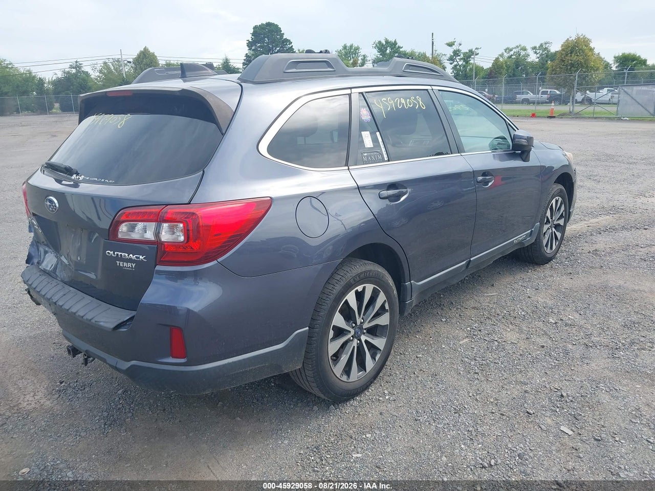 2016 SUBARU OUTBACK 2.5I LIMITED · 4/11