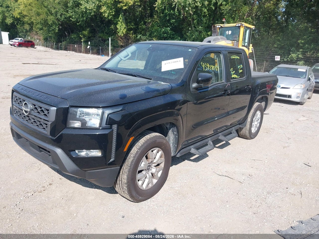 2022 NISSAN FRONTIER SV 4X4 · 2/11