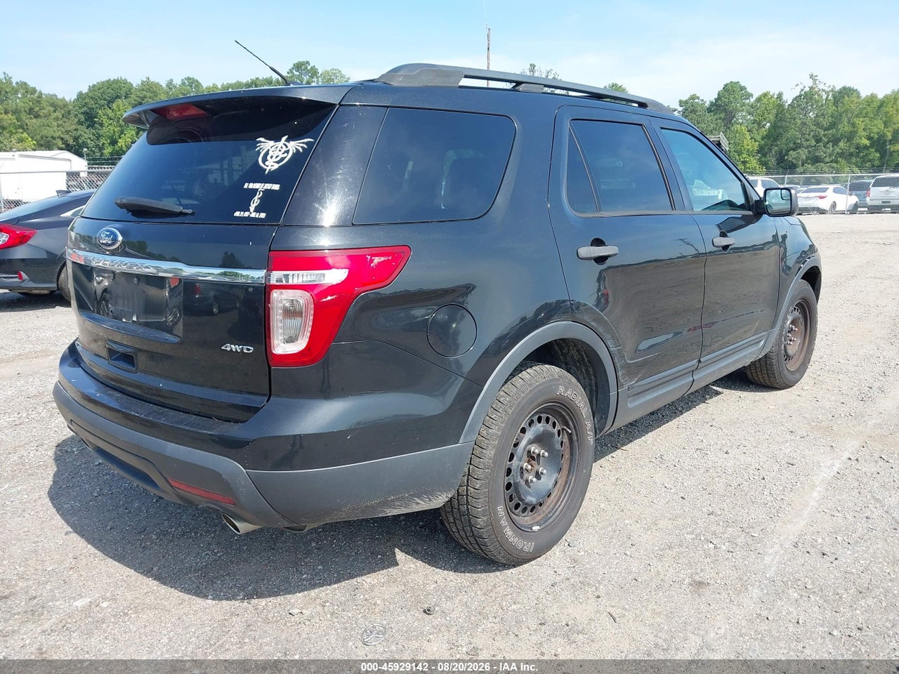 2014 FORD EXPLORER   · 4/11