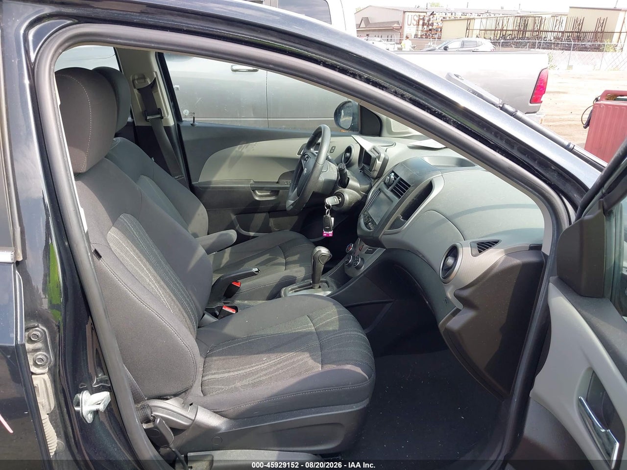 2014 CHEVROLET SONIC LT AUTO · 5/11
