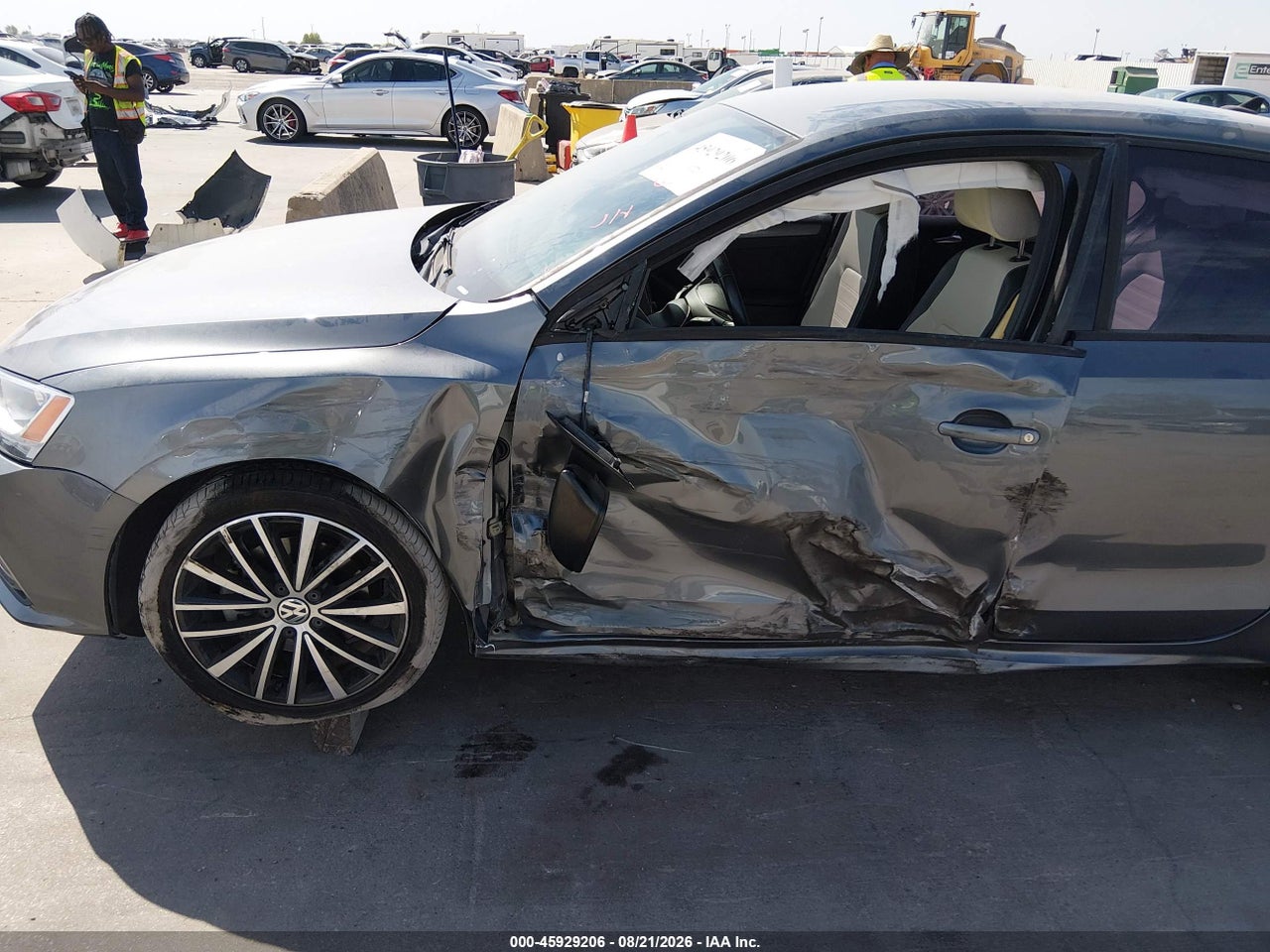 2016 VOLKSWAGEN JETTA 1.8T SPORT · 6/11