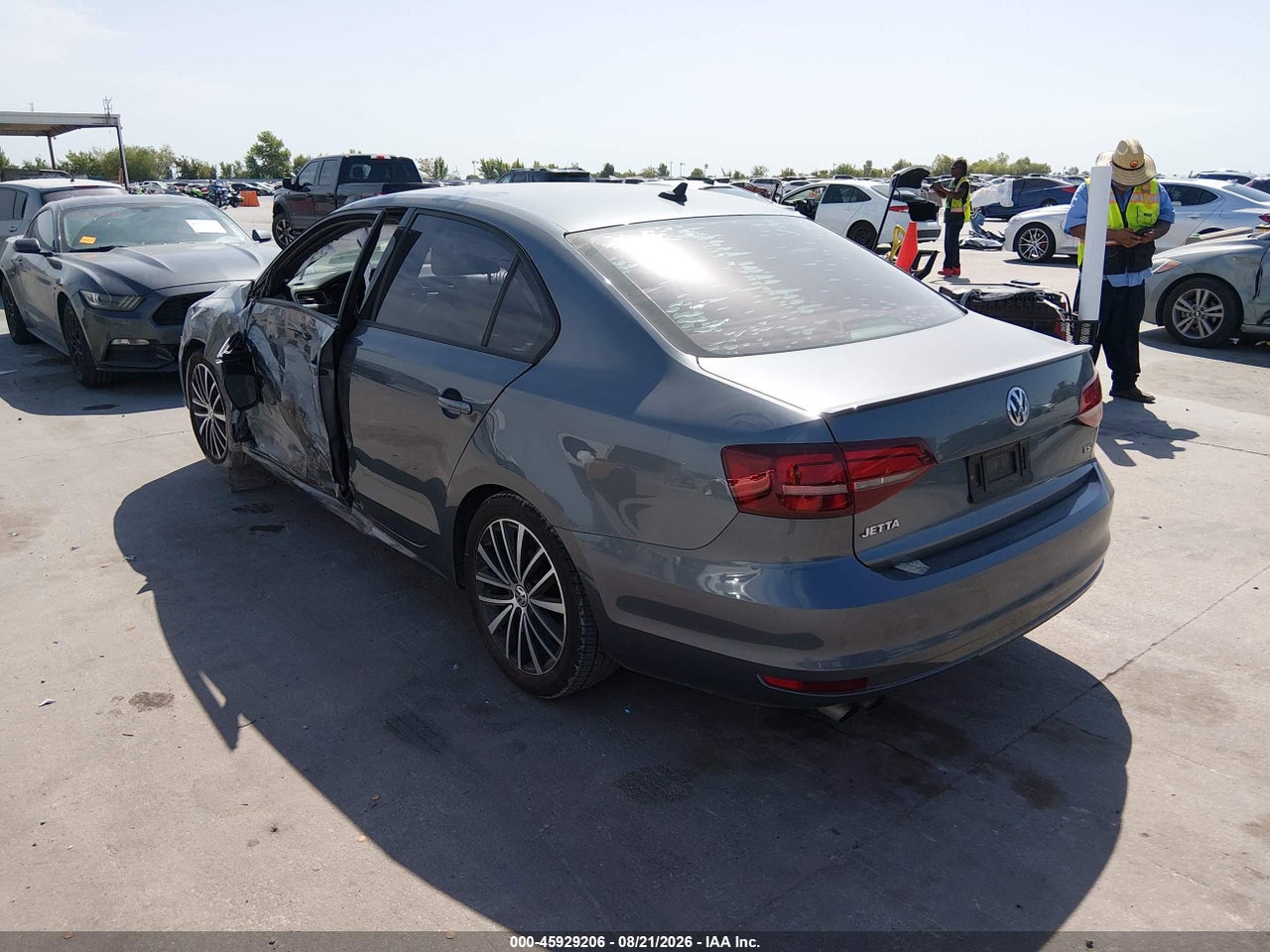 2016 VOLKSWAGEN JETTA 1.8T SPORT · 3/11