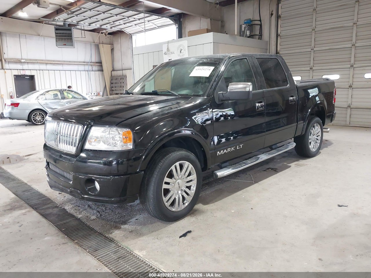 2008 LINCOLN MARK LT · 2/11