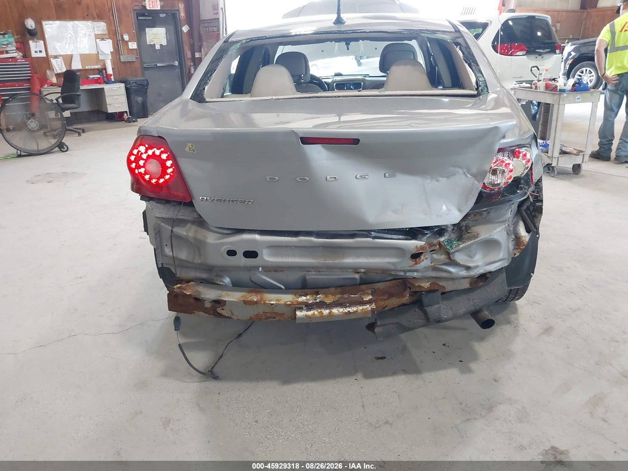 2013 DODGE AVENGER SE · 6/11