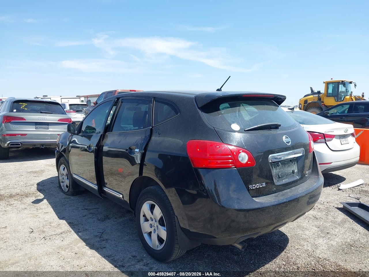 2012 NISSAN ROGUE S · 3/11