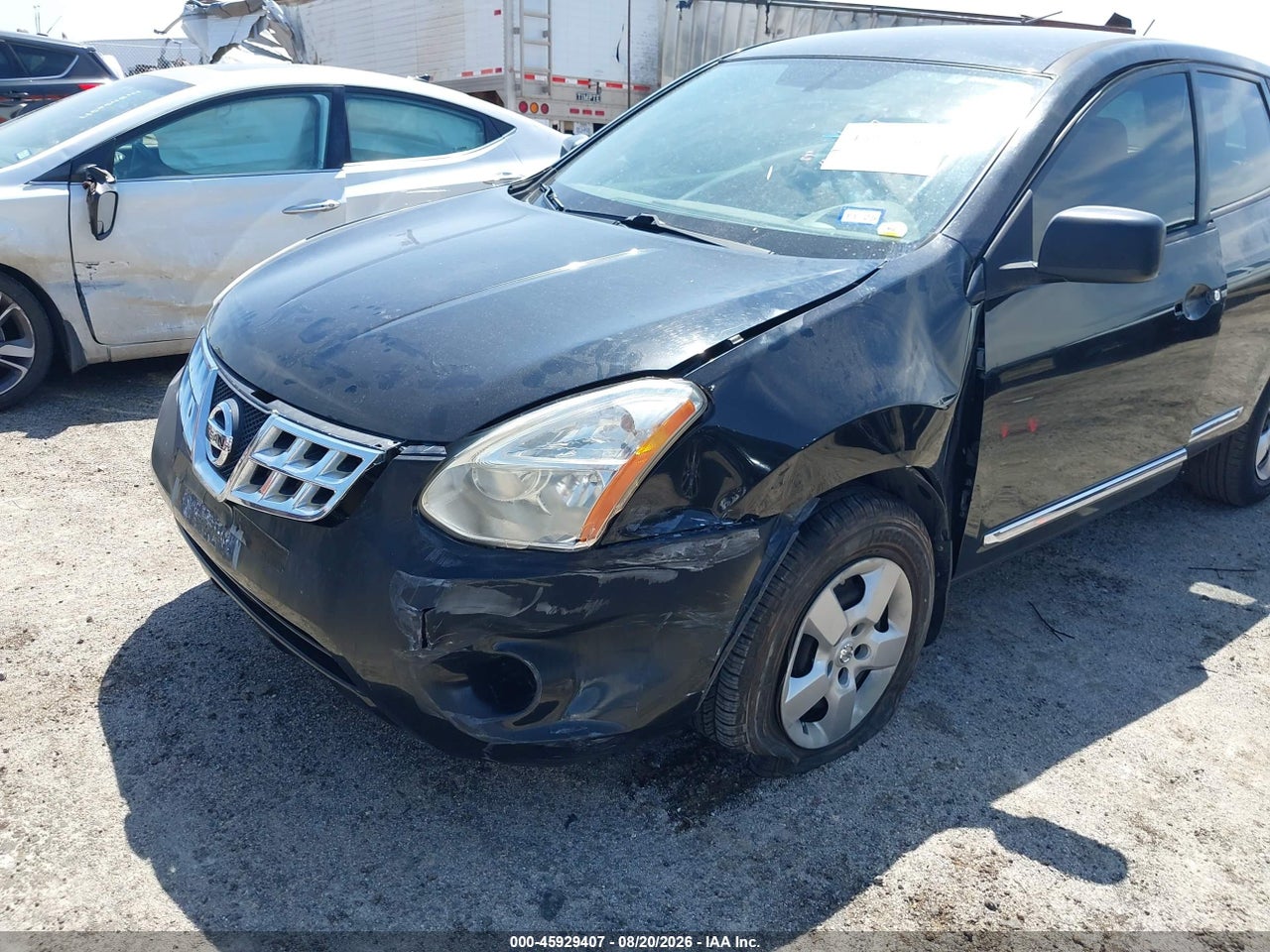 2012 NISSAN ROGUE S · 6/11