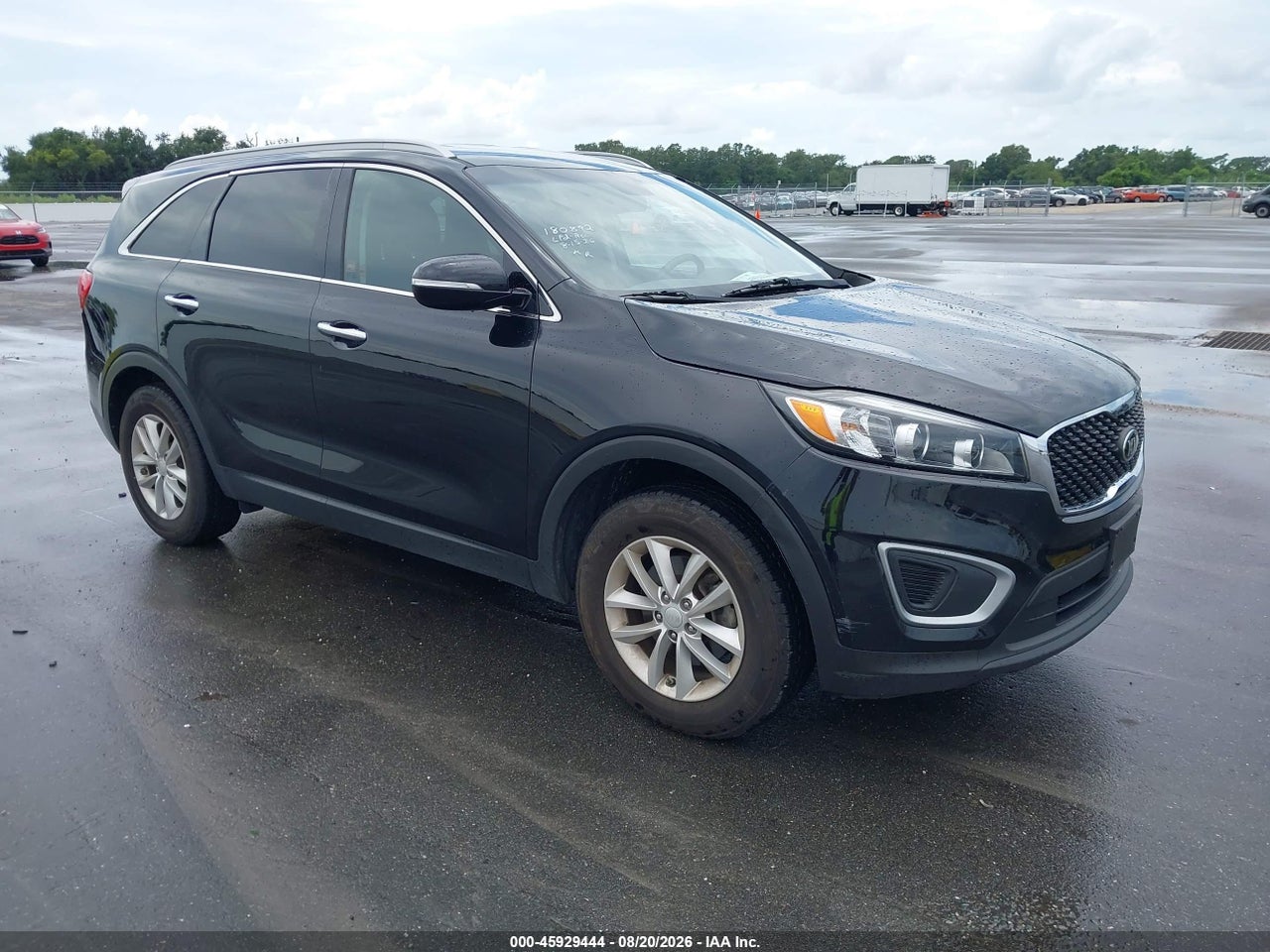 5XYPG4A39HG****** · 2017 KIA SORENTO 2.4L LX