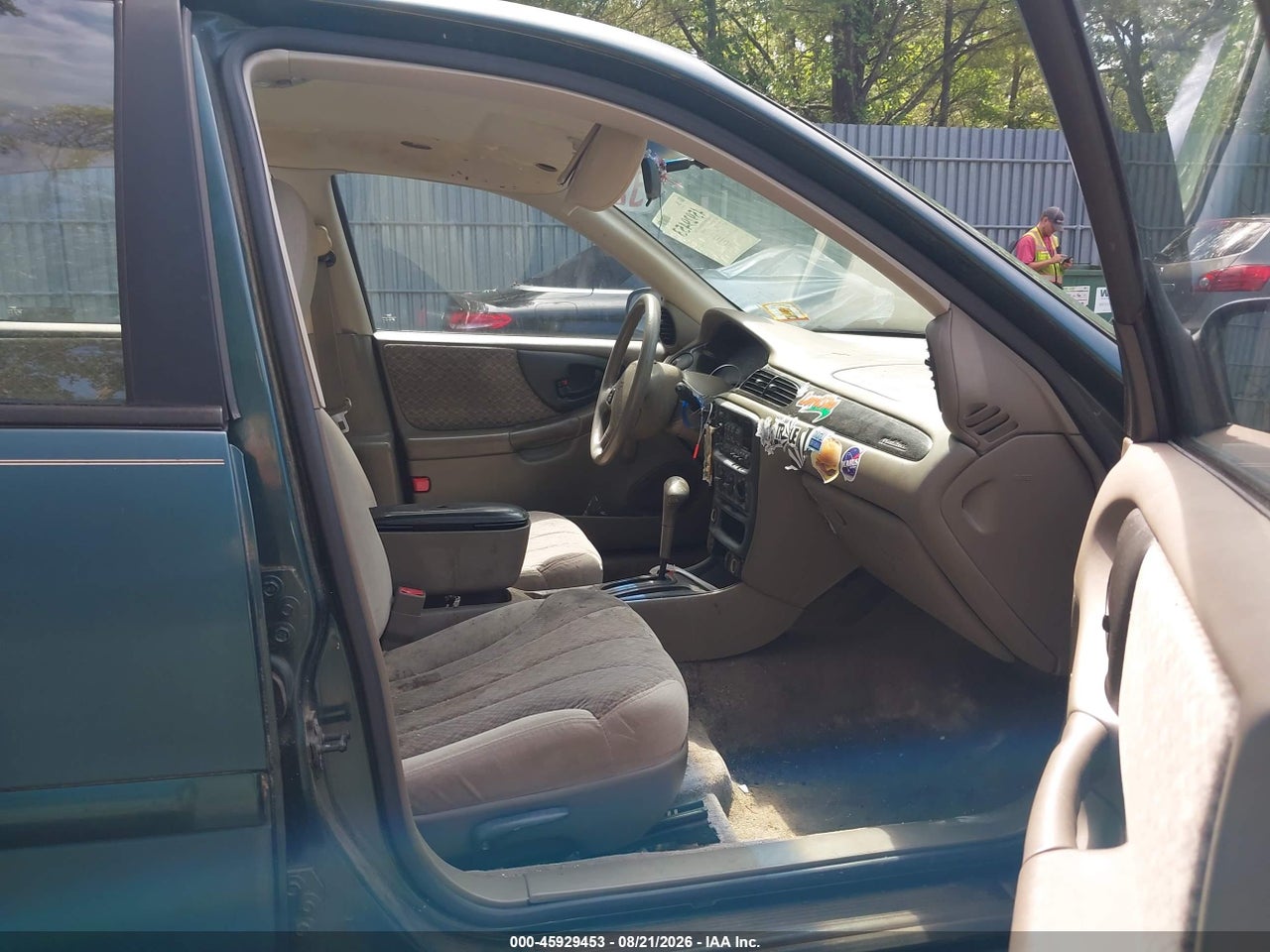 2000 CHEVROLET MALIBU   · 5/11