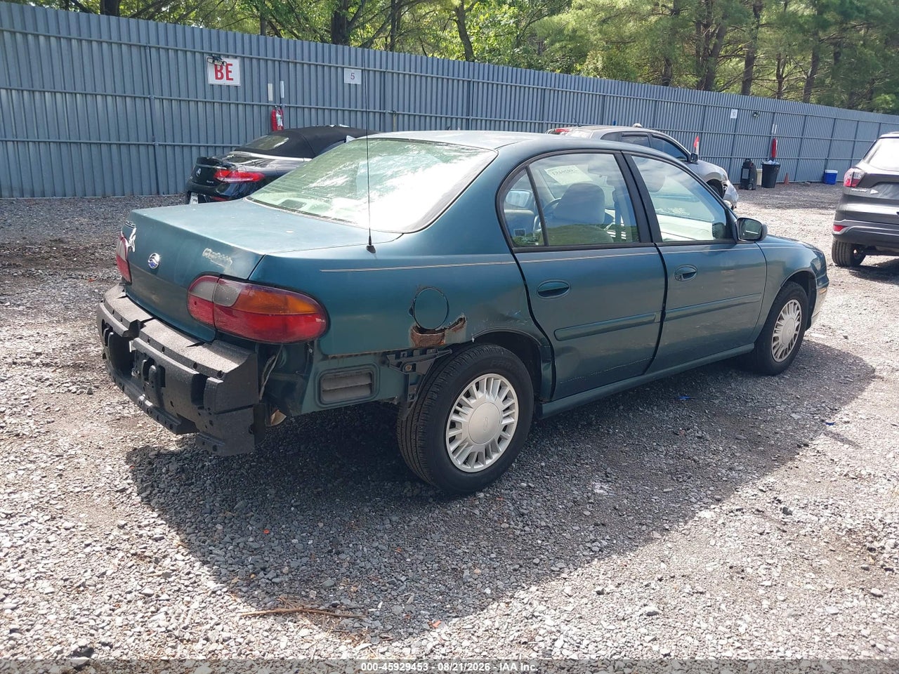 2000 CHEVROLET MALIBU   · 4/11