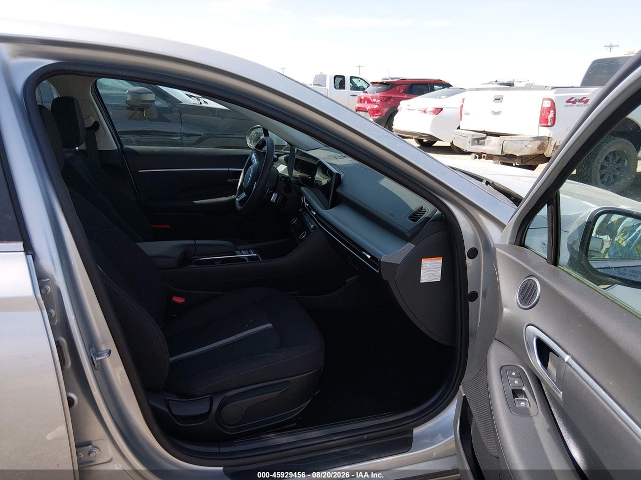 2026 HYUNDAI SONATA HYBRID BLUE · 5/11