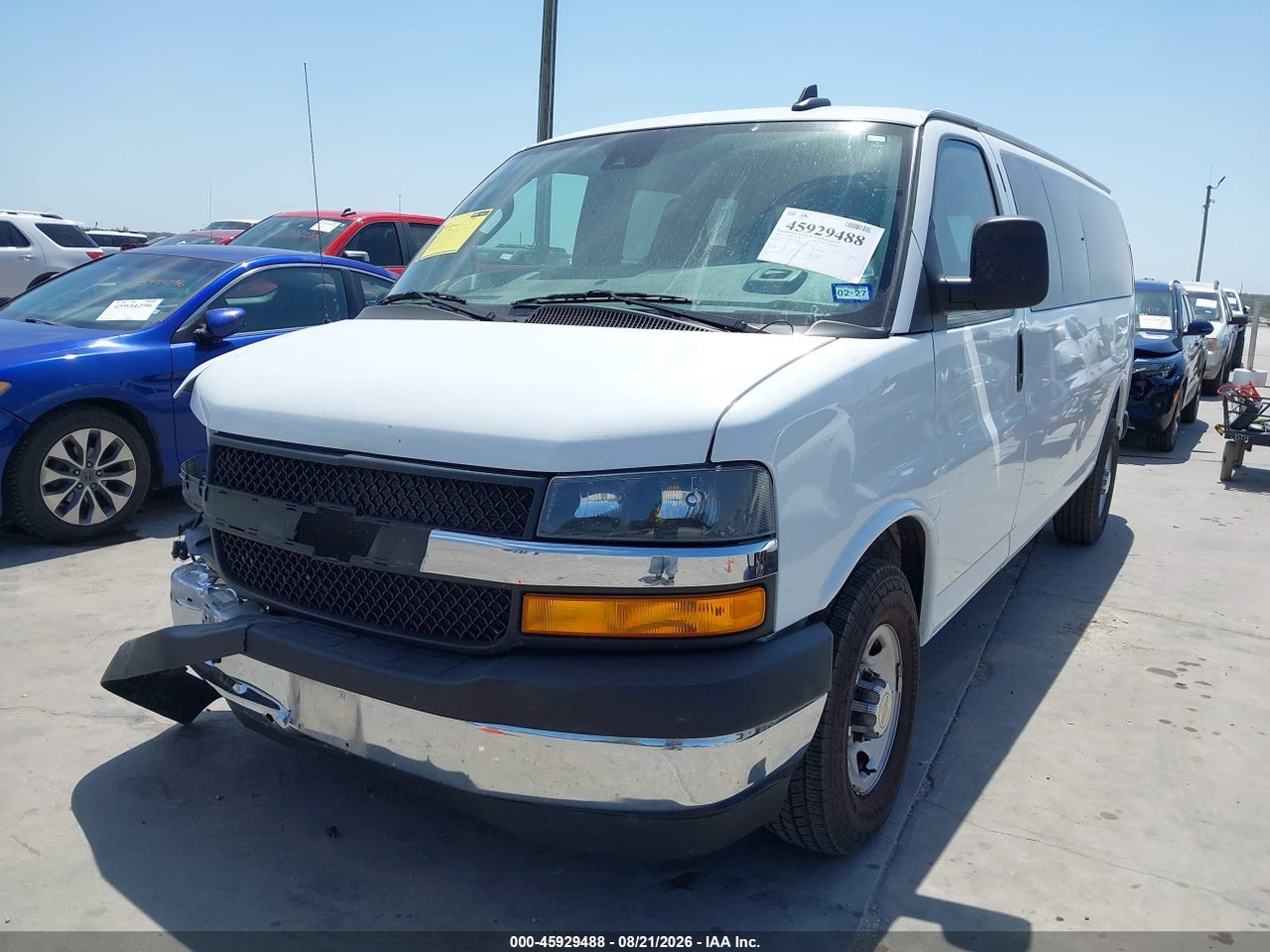 2025 CHEVROLET EXPRESS PASSENGER RWD 3500 EXTENDED WHEELBASE LT · 2/11