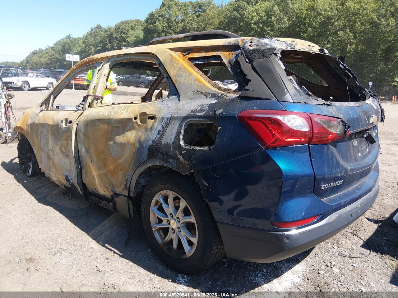 2019 CHEVROLET EQUINOX LT · 3/10