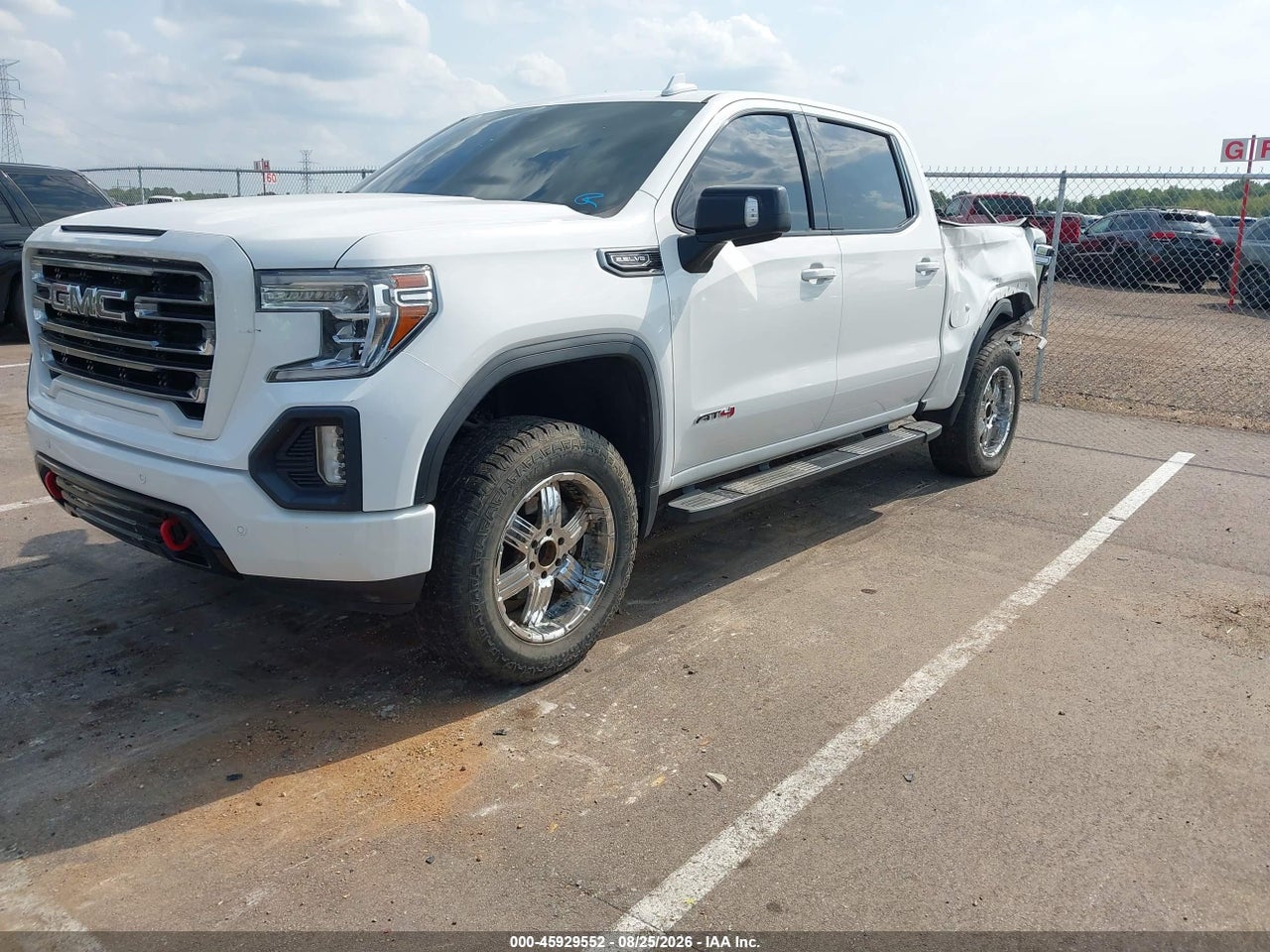 2020 GMC SIERRA 1500 4WD  SHORT BOX AT4 · 2/11