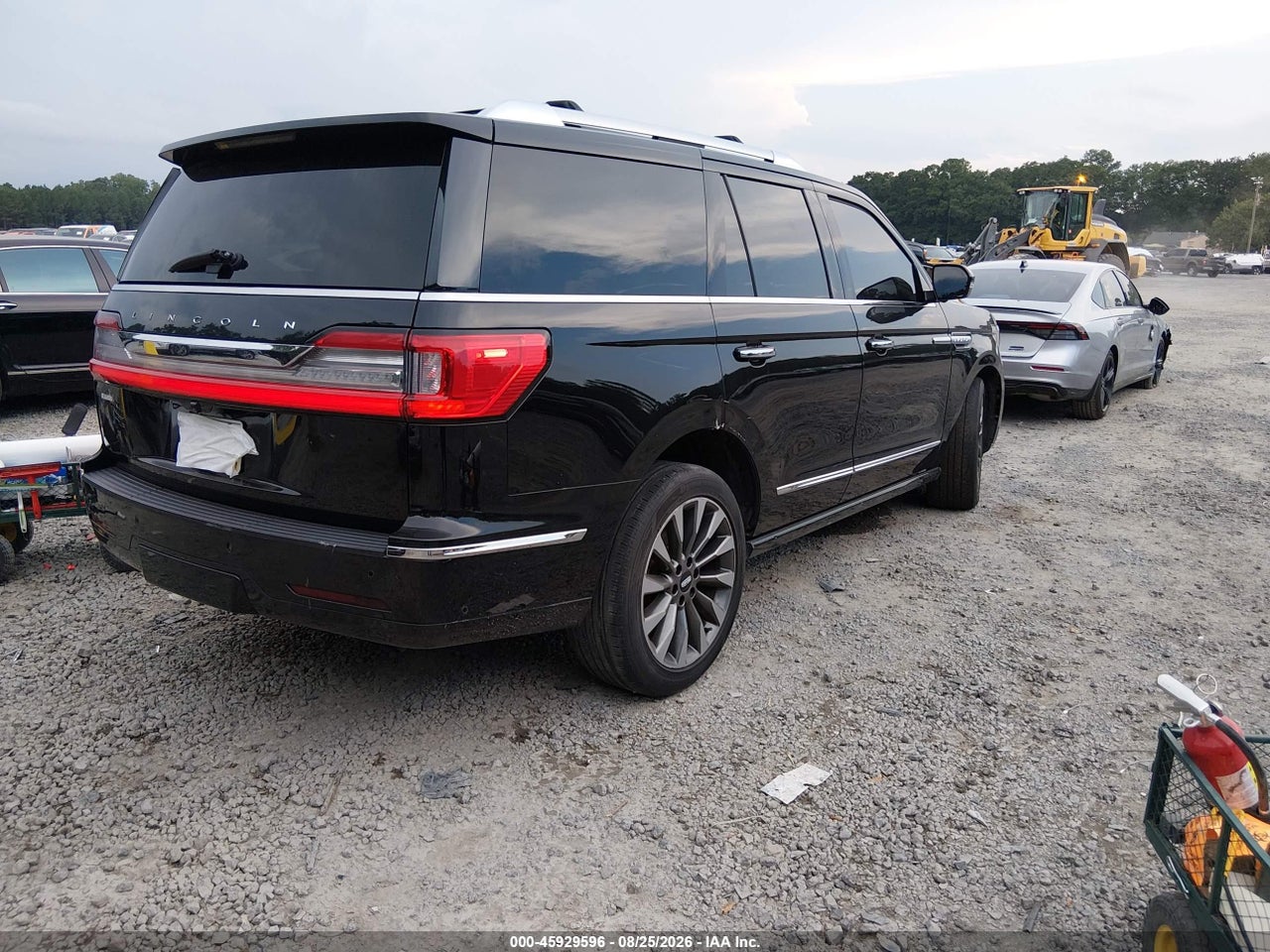 2018 LINCOLN NAVIGATOR SELECT · 4/11