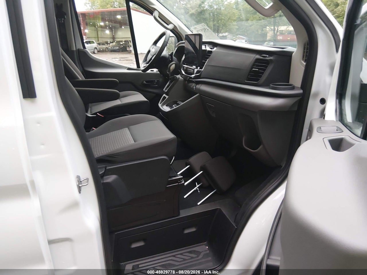2026 FORD TRANSIT-350 PASSENGER VAN XLT · 5/11
