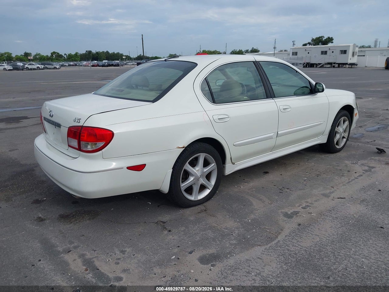2004 INFINITI I35 LUXURY · 4/11