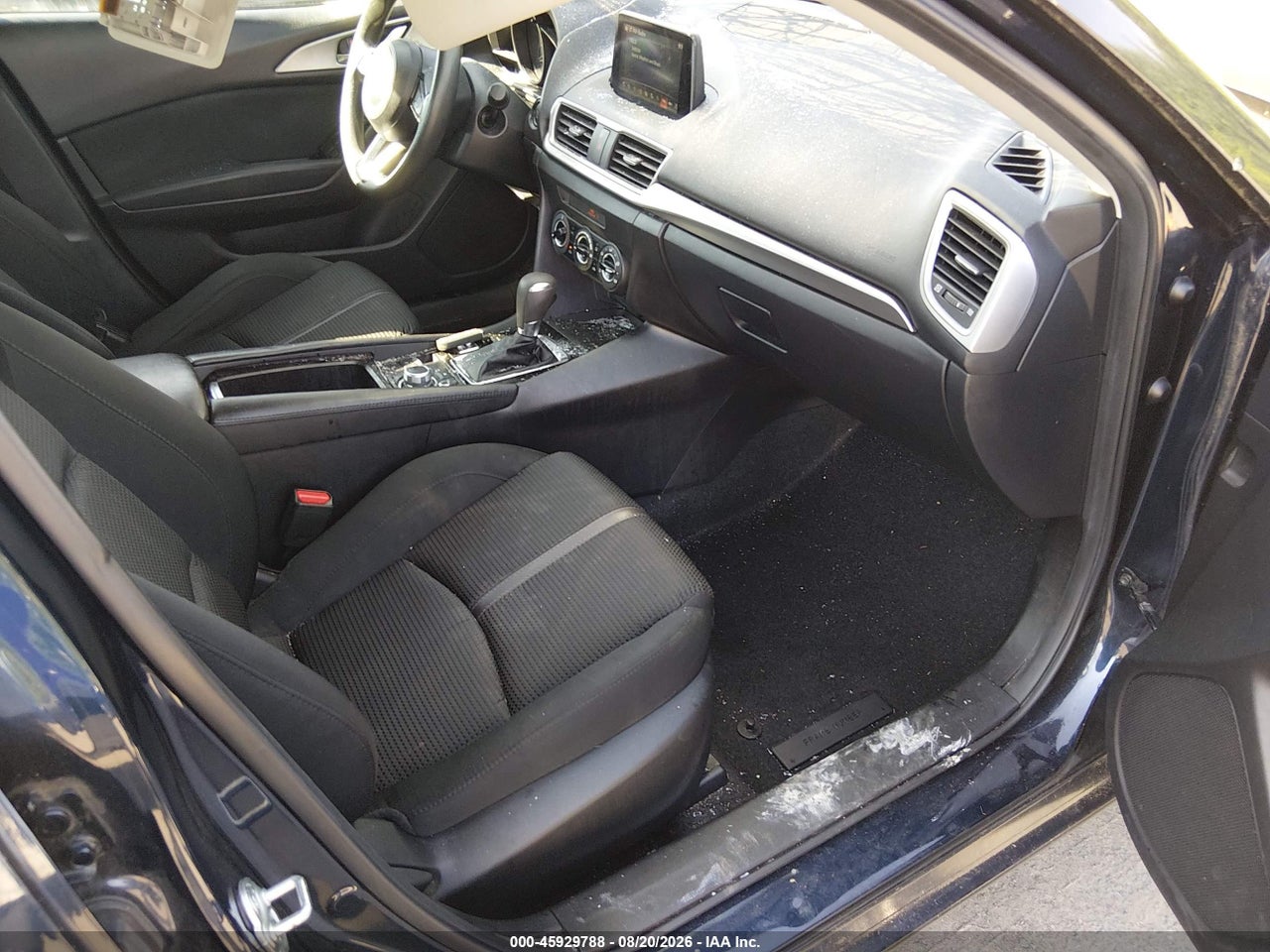 2017 MAZDA MAZDA3 SPORT · 5/11