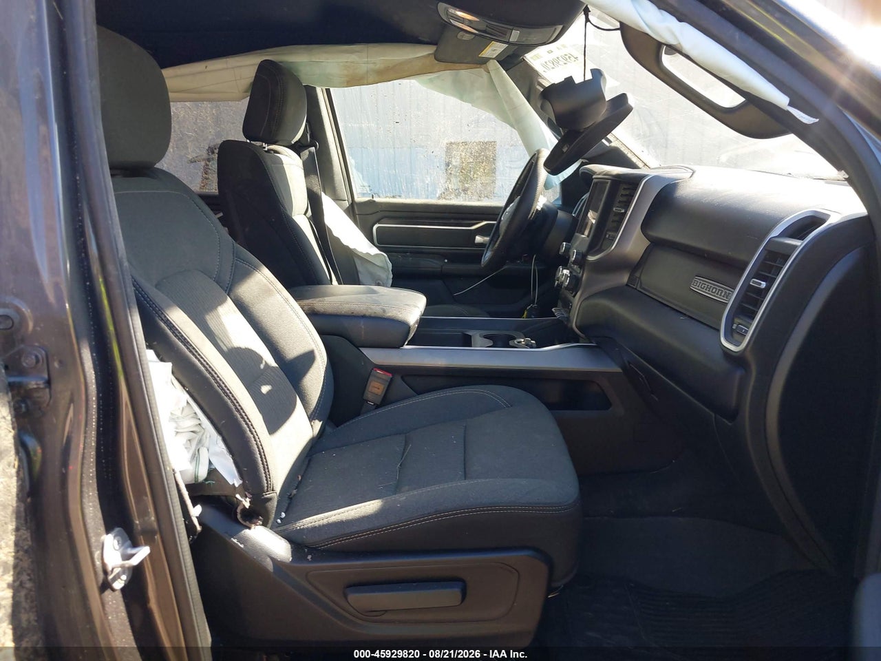 2021 RAM 1500 · 5/11