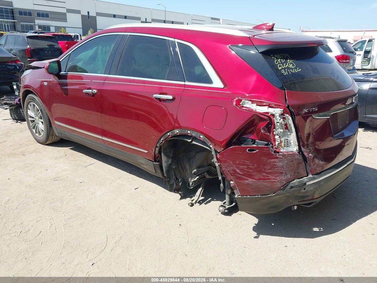 2017 CADILLAC XT5 LUXURY · 3/11