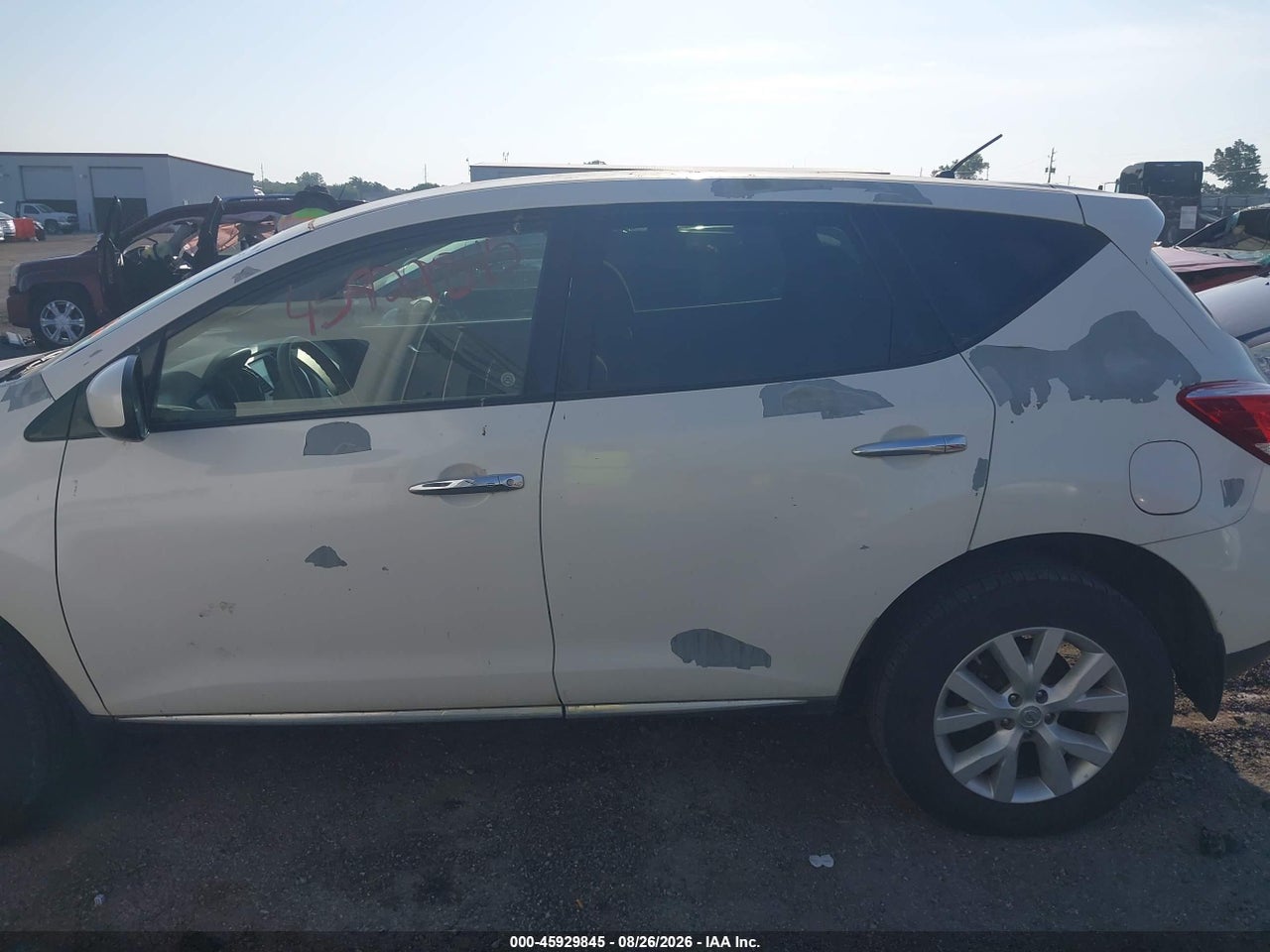 2014 NISSAN MURANO S · 6/11