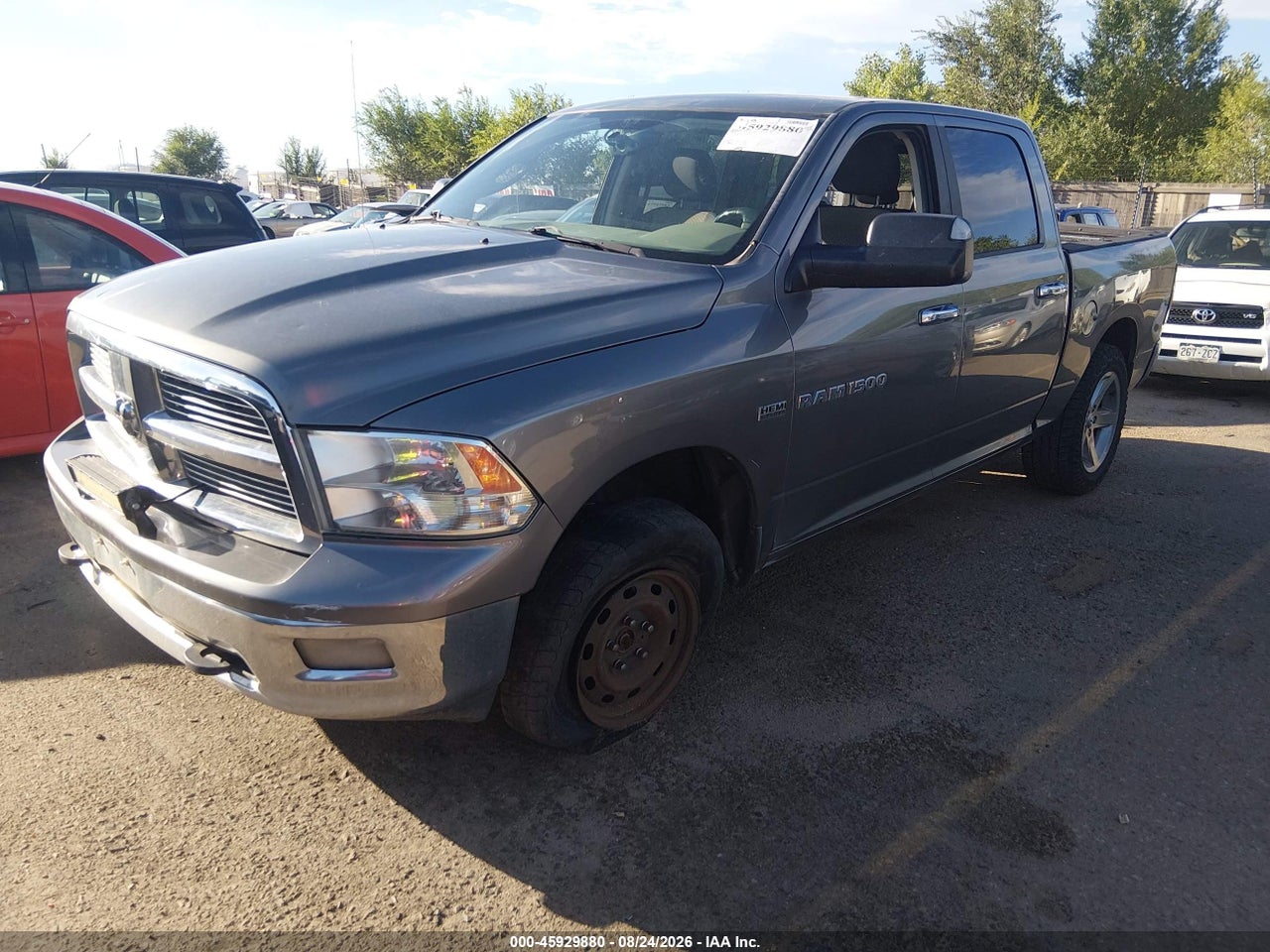 2012 RAM 1500 SLT · 2/11
