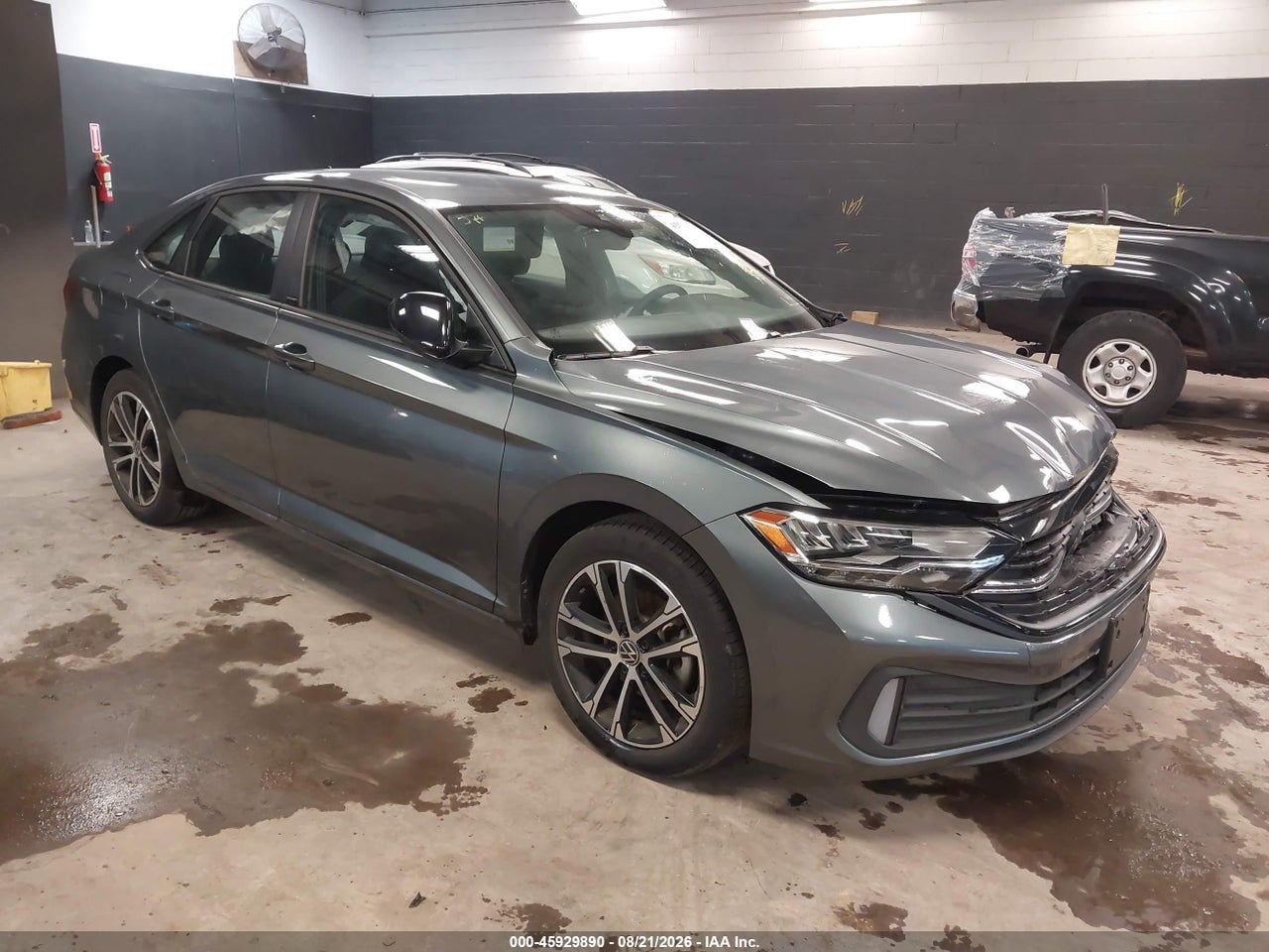 3VWBM7BU9RM****** · 2024 VOLKSWAGEN JETTA 1.5T SPORT