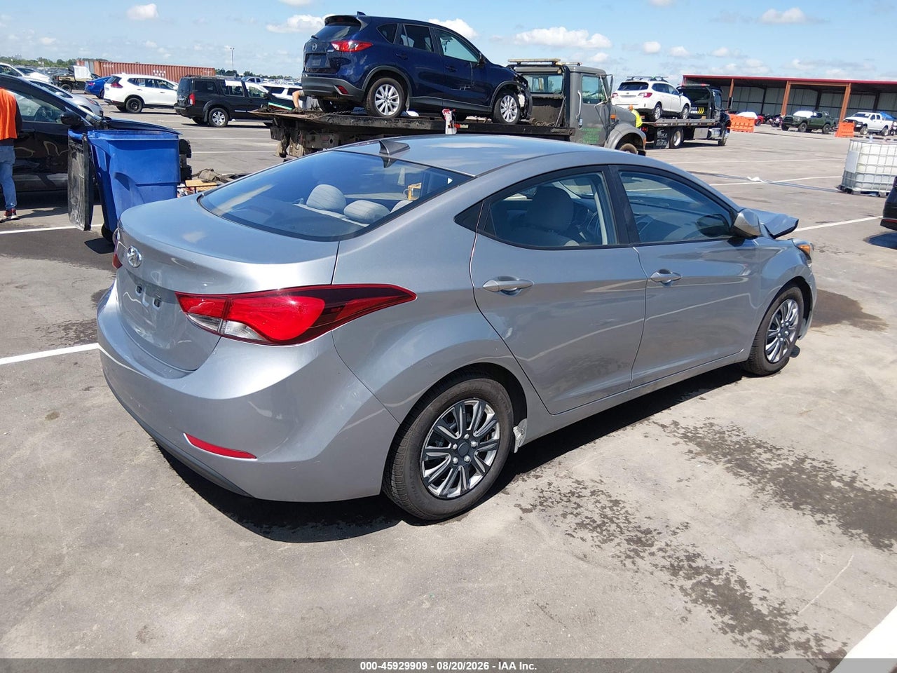 2016 HYUNDAI ELANTRA SE · 4/11