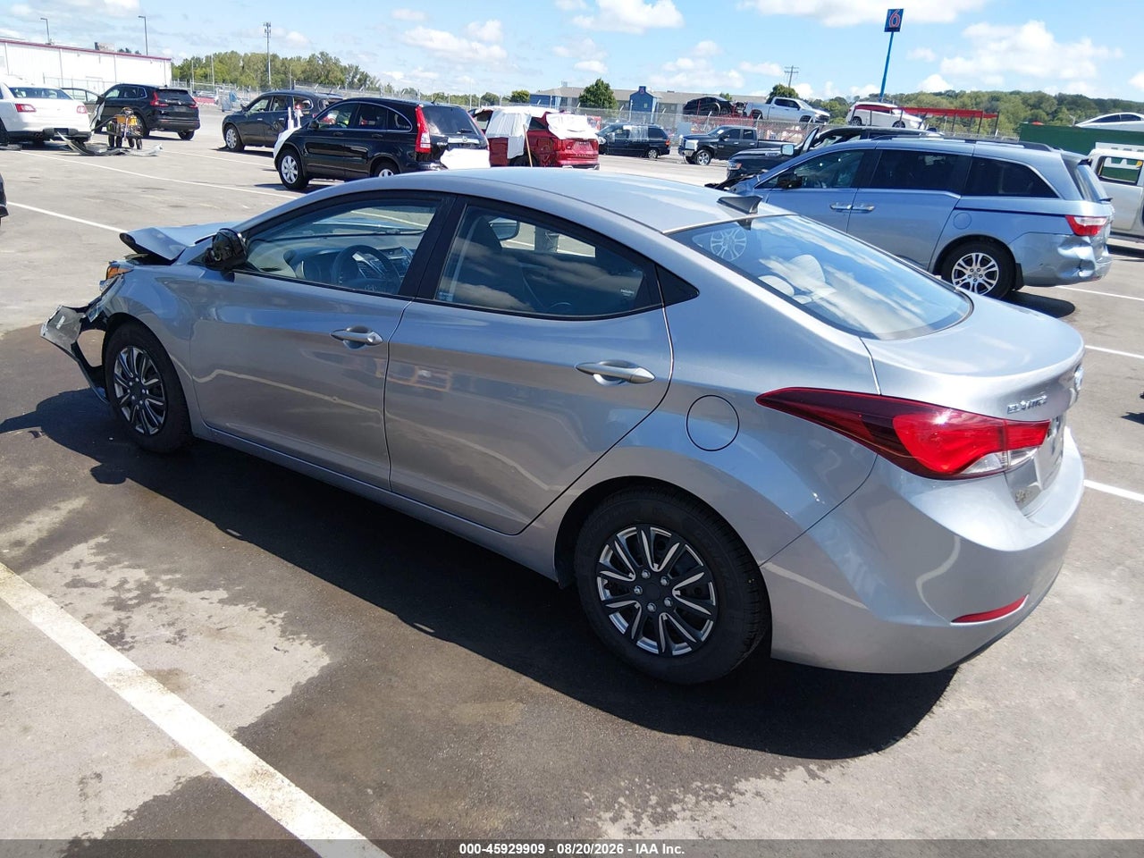 2016 HYUNDAI ELANTRA SE · 3/11